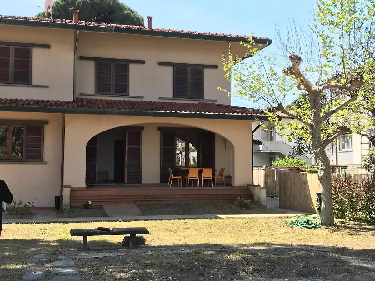 Villa Gabry E Villa Fiorita Camaiore