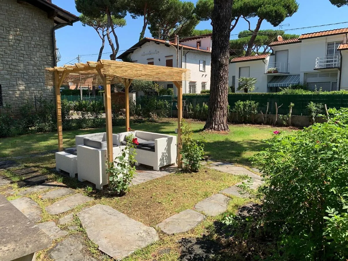 Villa Gabry E Villa Fiorita Camaiore