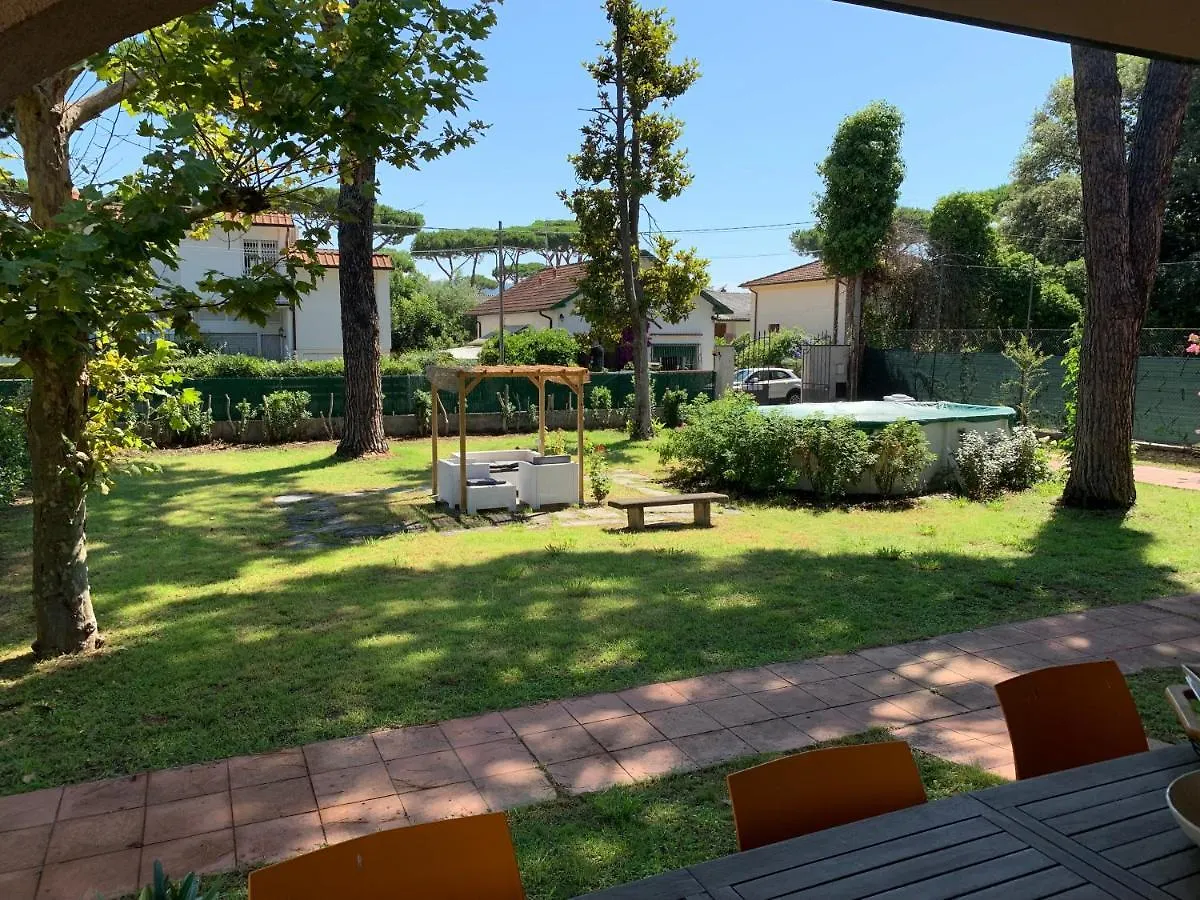 Villa Gabry E Villa Fiorita Camaiore